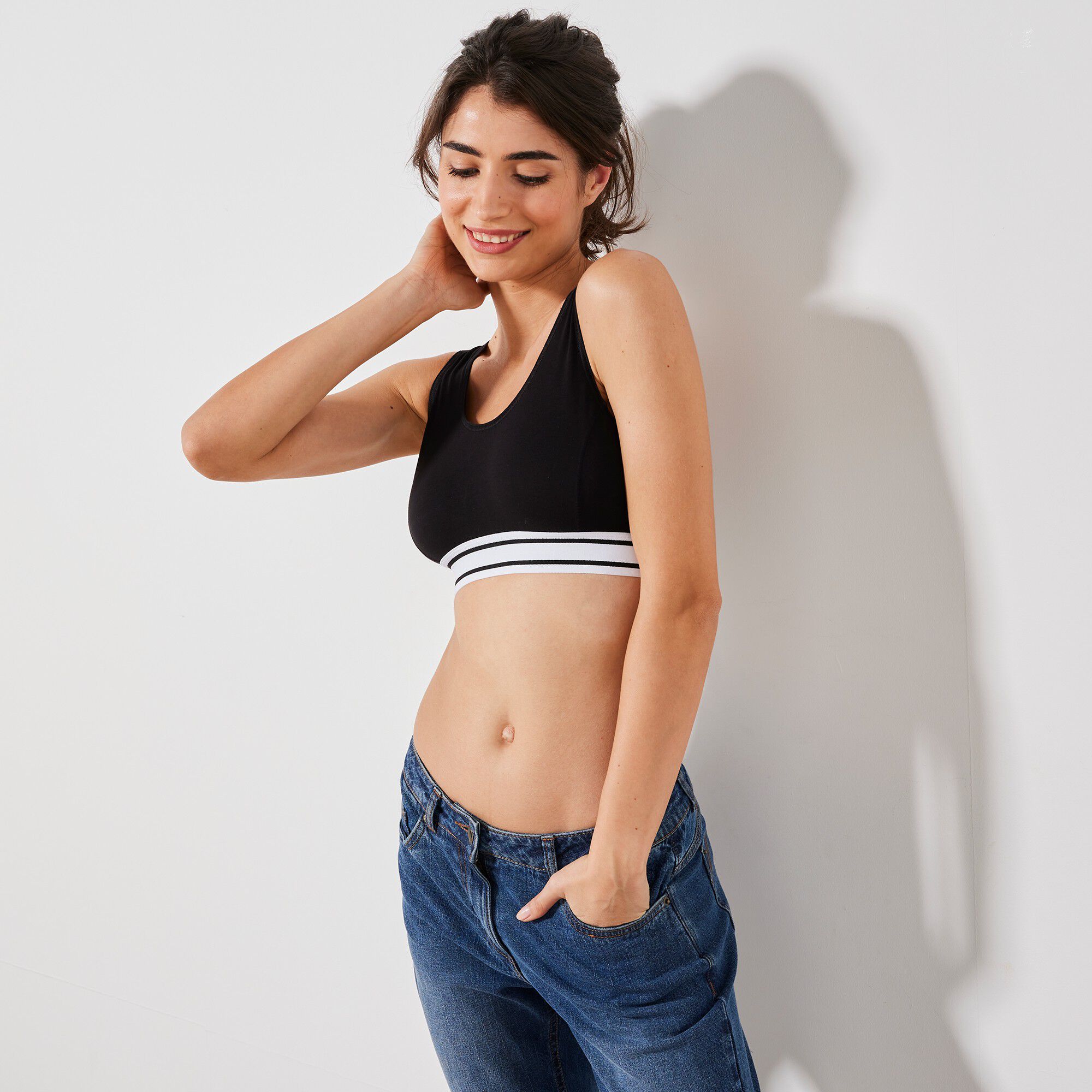 Brassière sport sans armatures