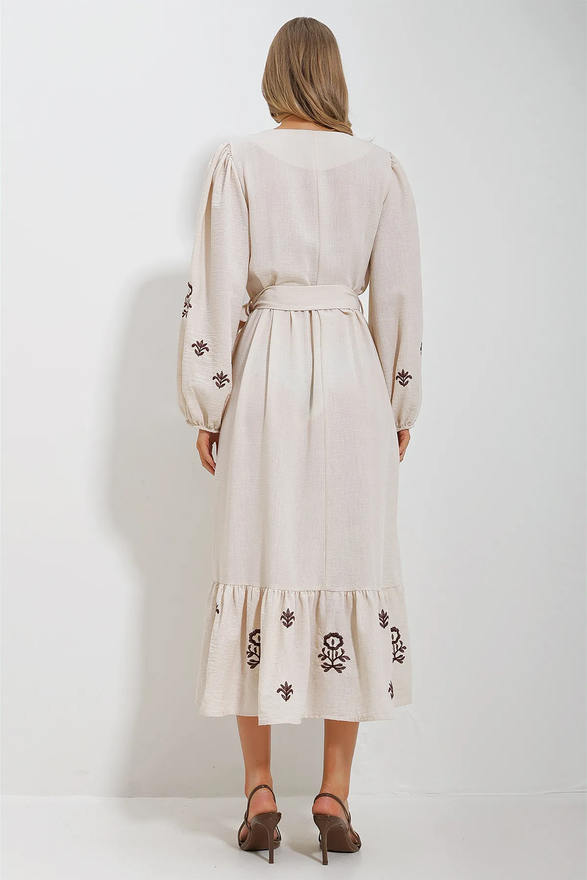 Trend Alaçatı Stili  Kleid - Beige - A-Linie