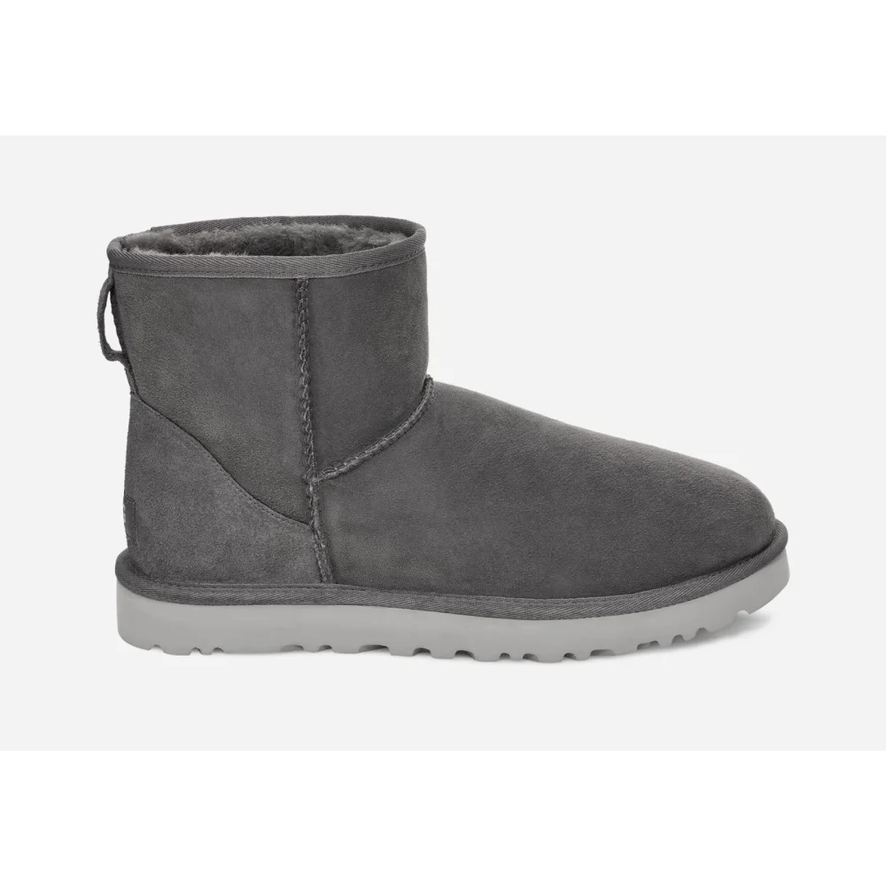 UGG Classic Mini 1002072-DGRY / schwarz
