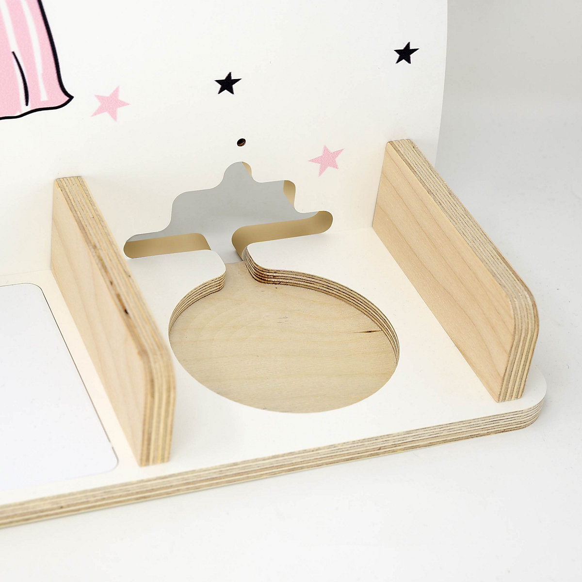 Regal für Musikbox 