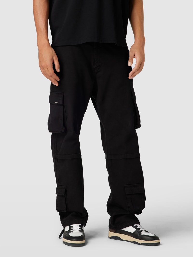 Cargohose mit Cargotaschen in schwarz