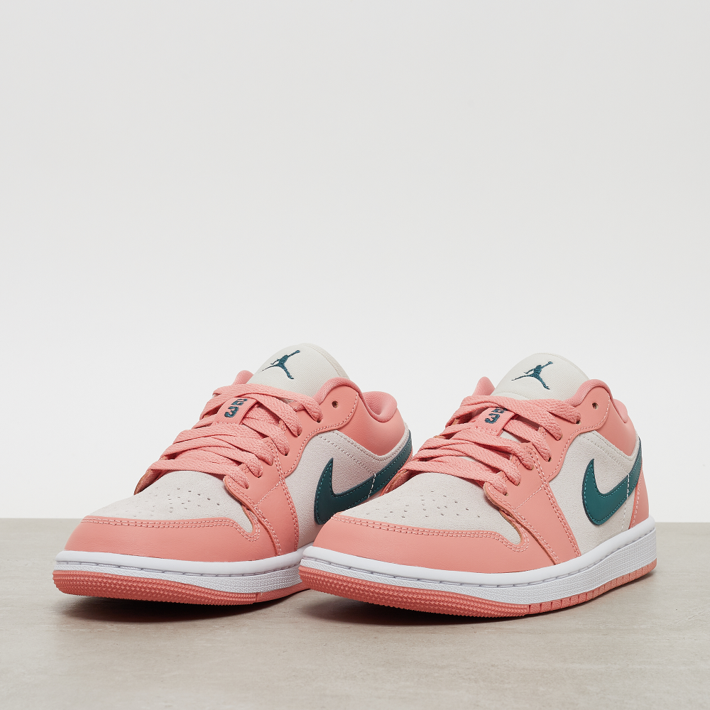 NIKE JORDAN 1 Low Air DC0774-800 / pink