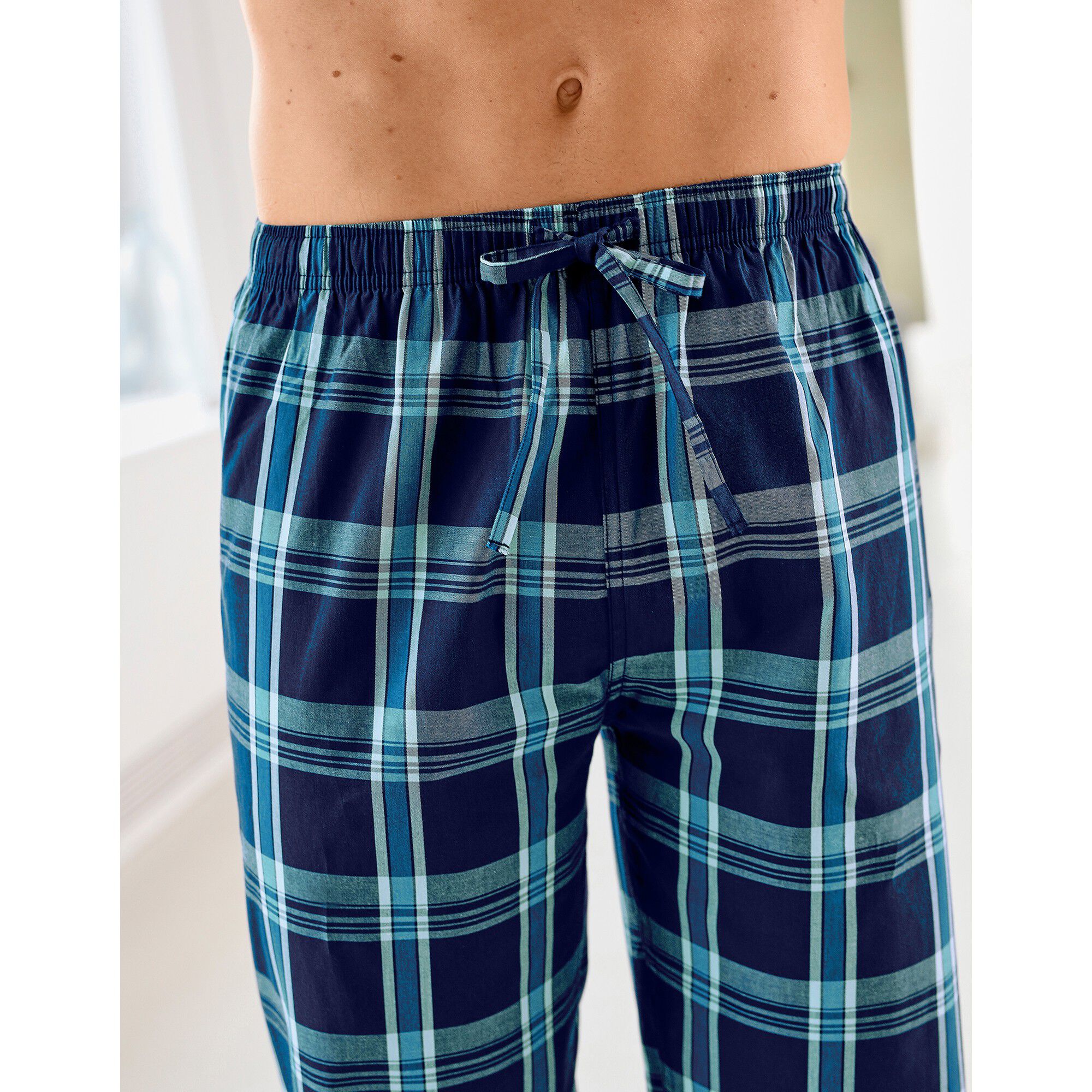 Pantalon pyjama uni + carreaux bas droits