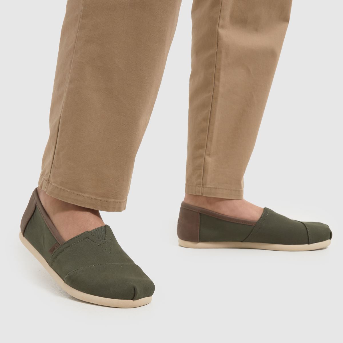 TOMS alpargata 3.0 cipő sötétzöld színben
