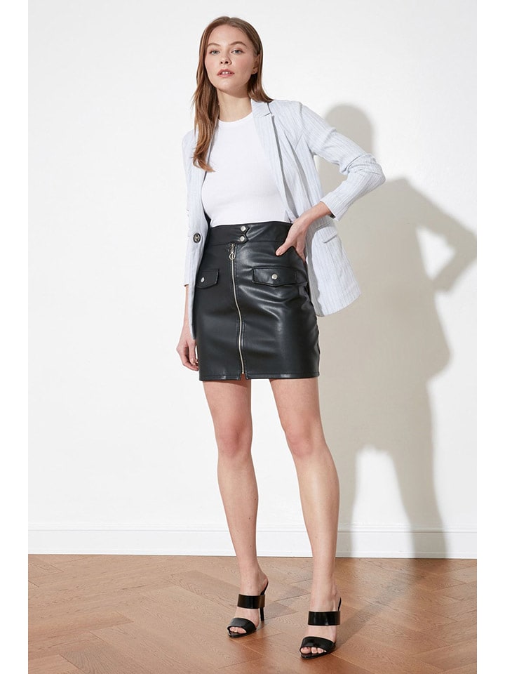 trendyol Rock in Schwarz günstig kaufen