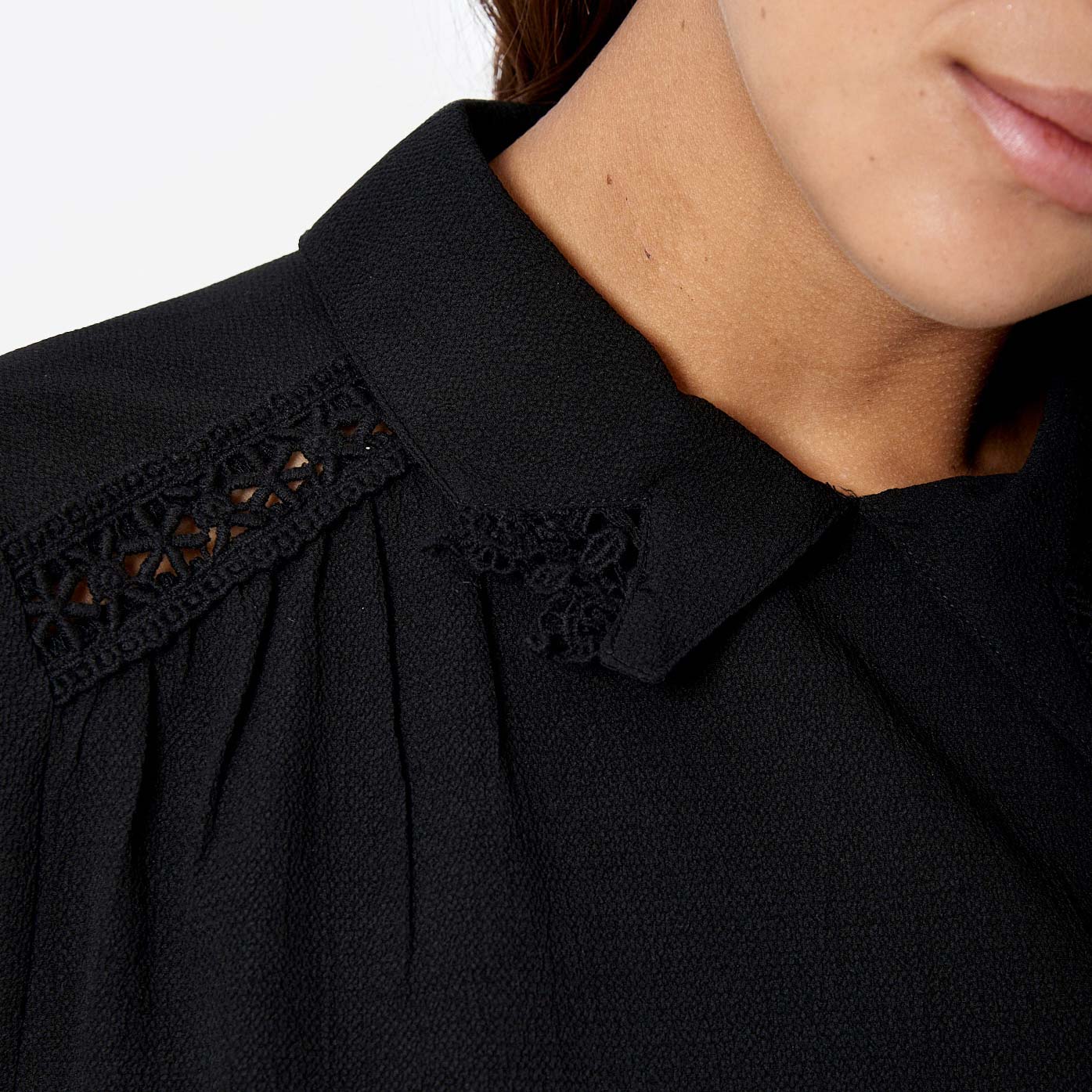 GILL   Blouse noire Femme