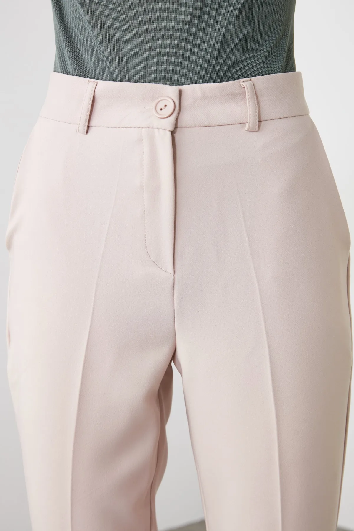 Trendyol Collection  Tas Basic Cigarette Skinny-Leg-Webhose TWOSS19ST0038