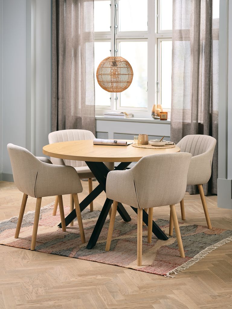 Mesa de carvalho NORTOFT Ø120 com 4 cadeiras ADSLEV bege