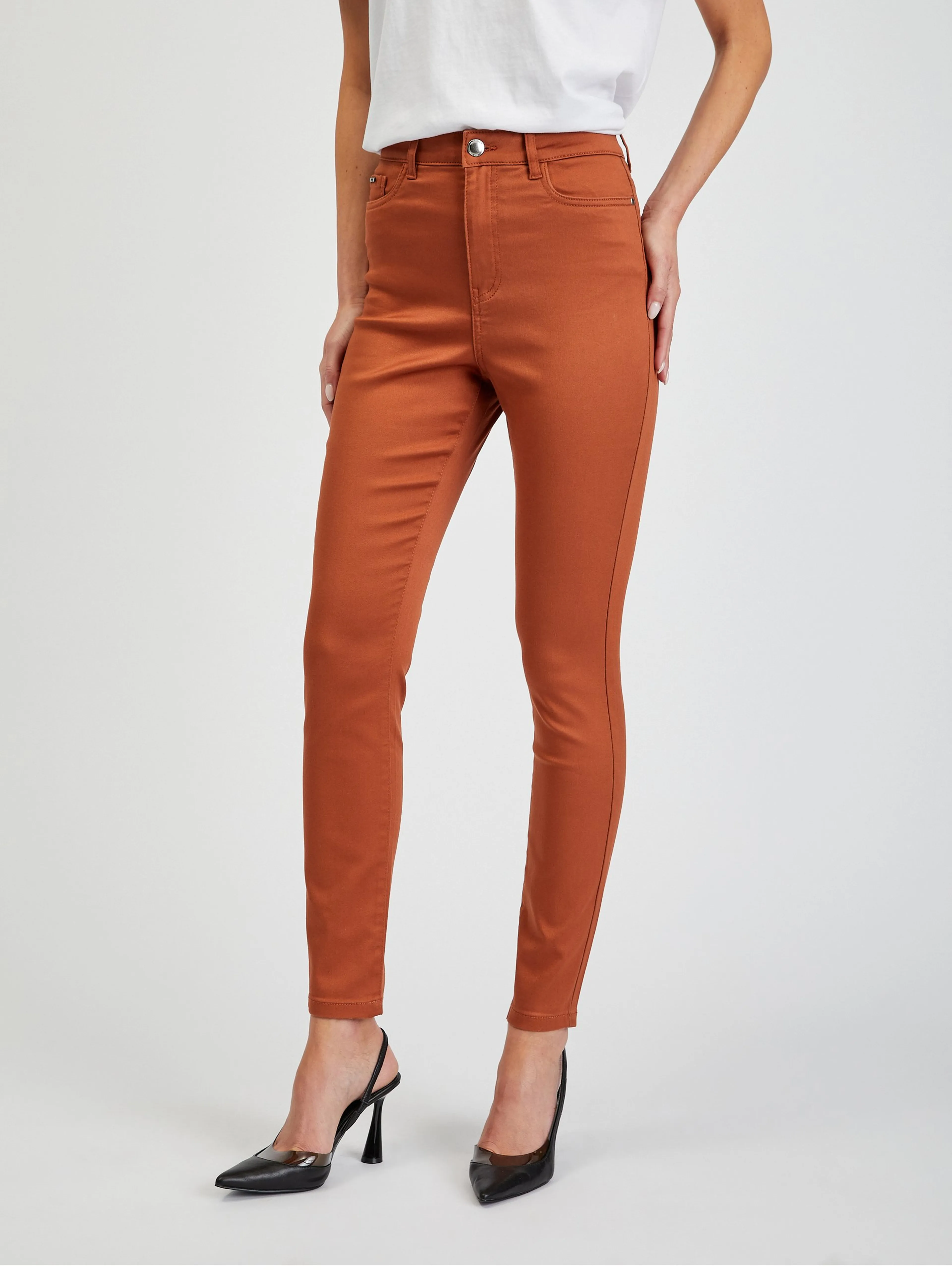 Braune Damenhose mit schmaler Passform ORSAY Paul