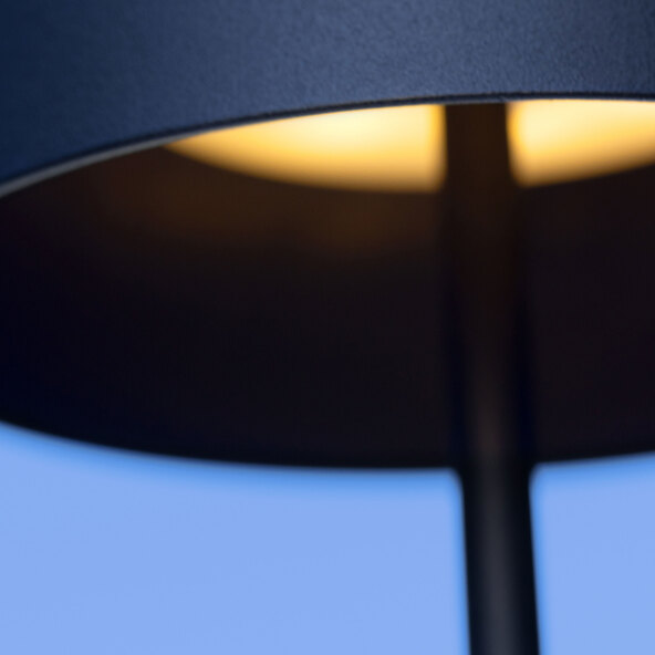 LED-Akku-Tischleuchte Kaami, schwarz-matt