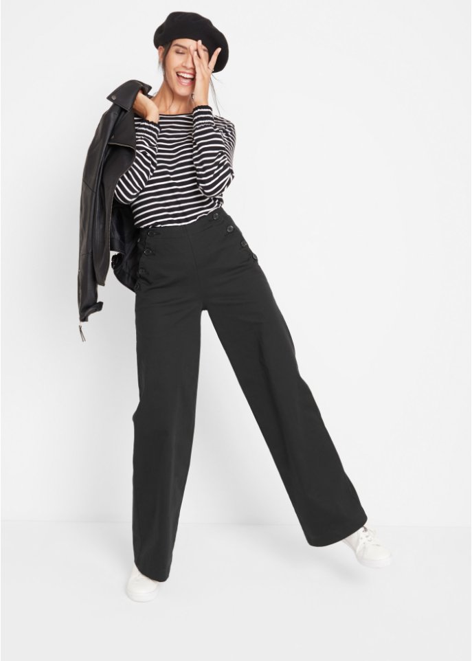 Marlenehose mit Knopfdetails