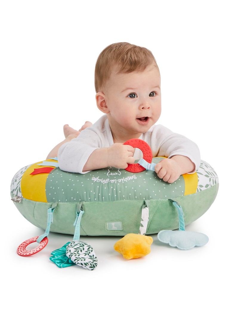 Hrací polštář Sophie the Giraffe Cosy Play 35 cm