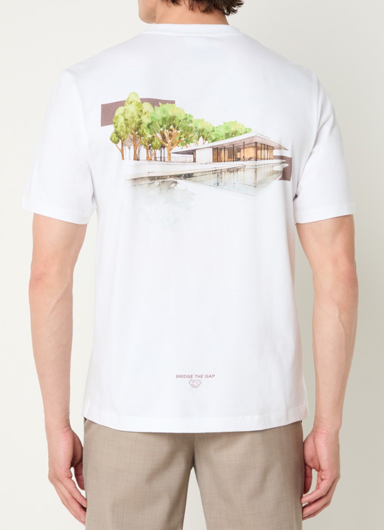 Filling Pieces Pavilion T-skjorte med logo og trykk på ryggen
