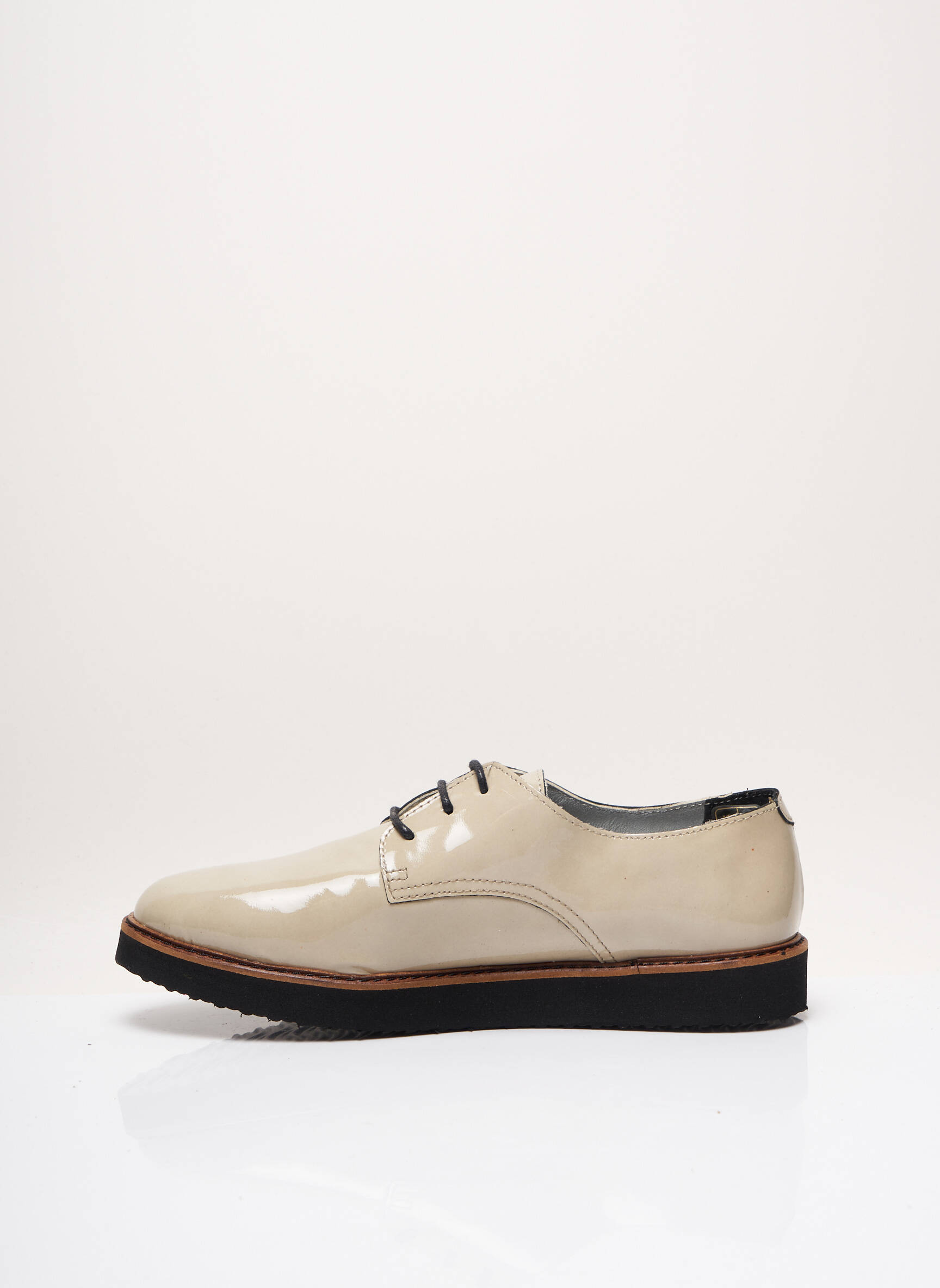 Ippon Vintage Derby Femme couleur beige
