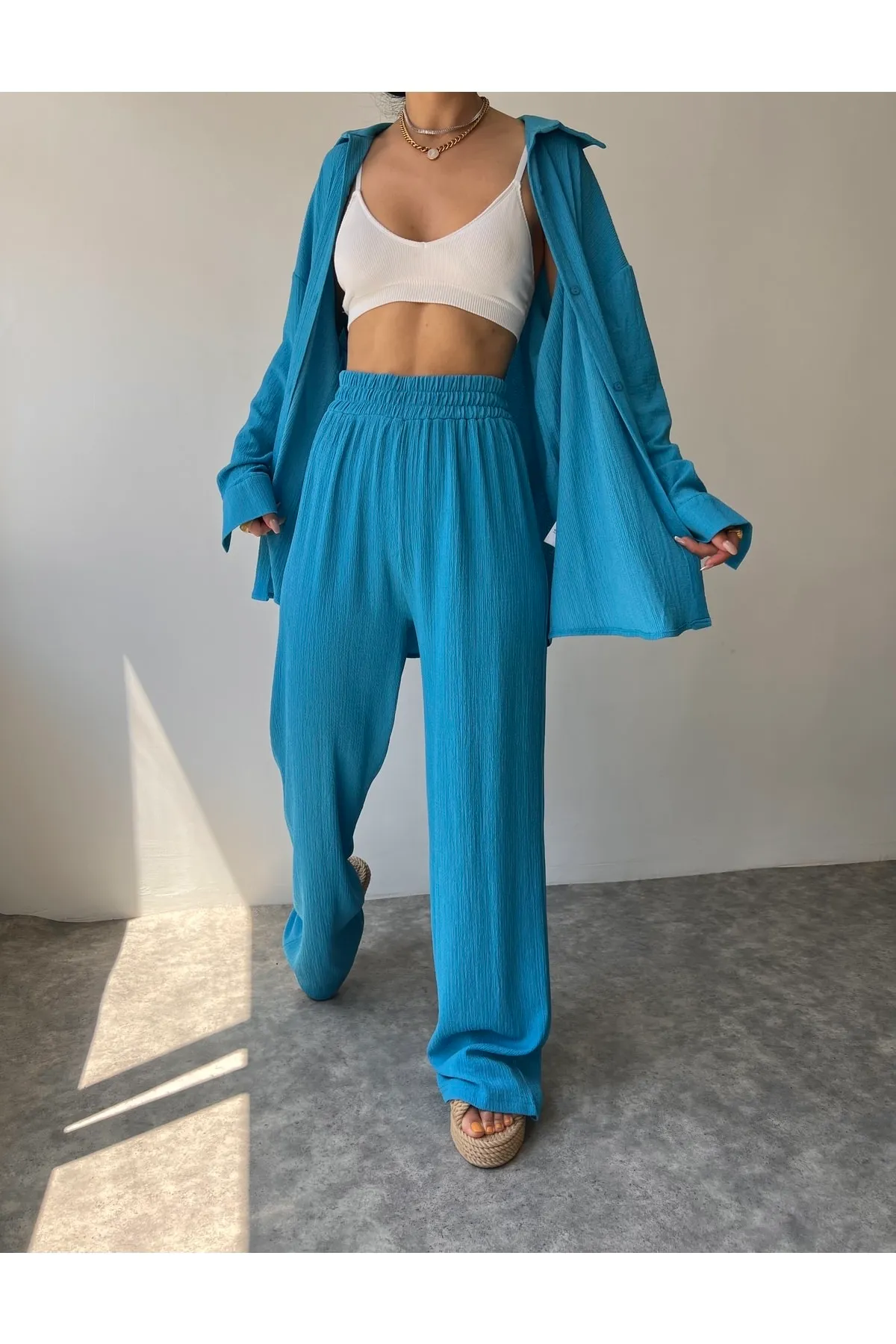 MCLLCTN  Blauer Strickanzug für Damen von Capri