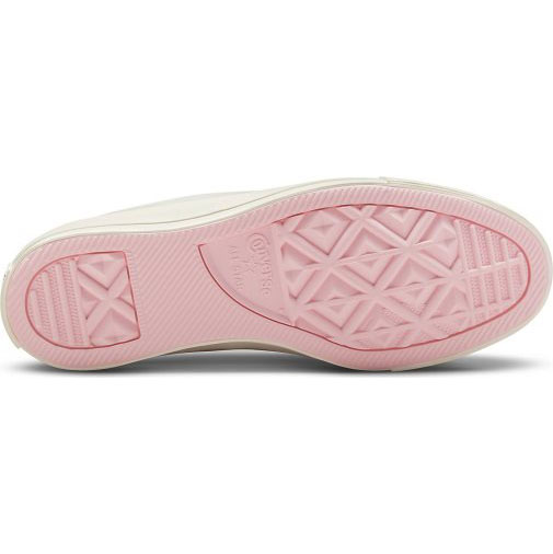 Converse Sneaker CTAS