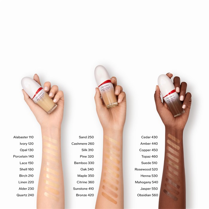 Revitalessence Skin Glow Foundation SPF30 PA+++