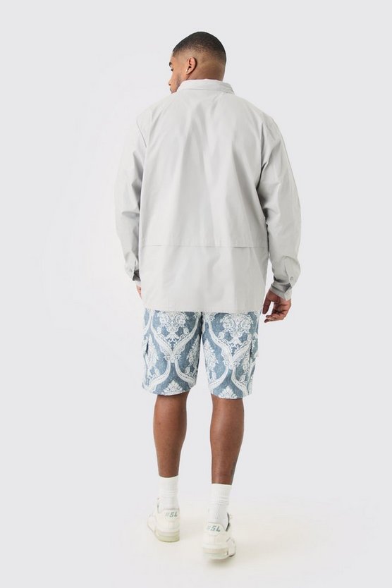 Plus strukturierte Cargo-Shorts