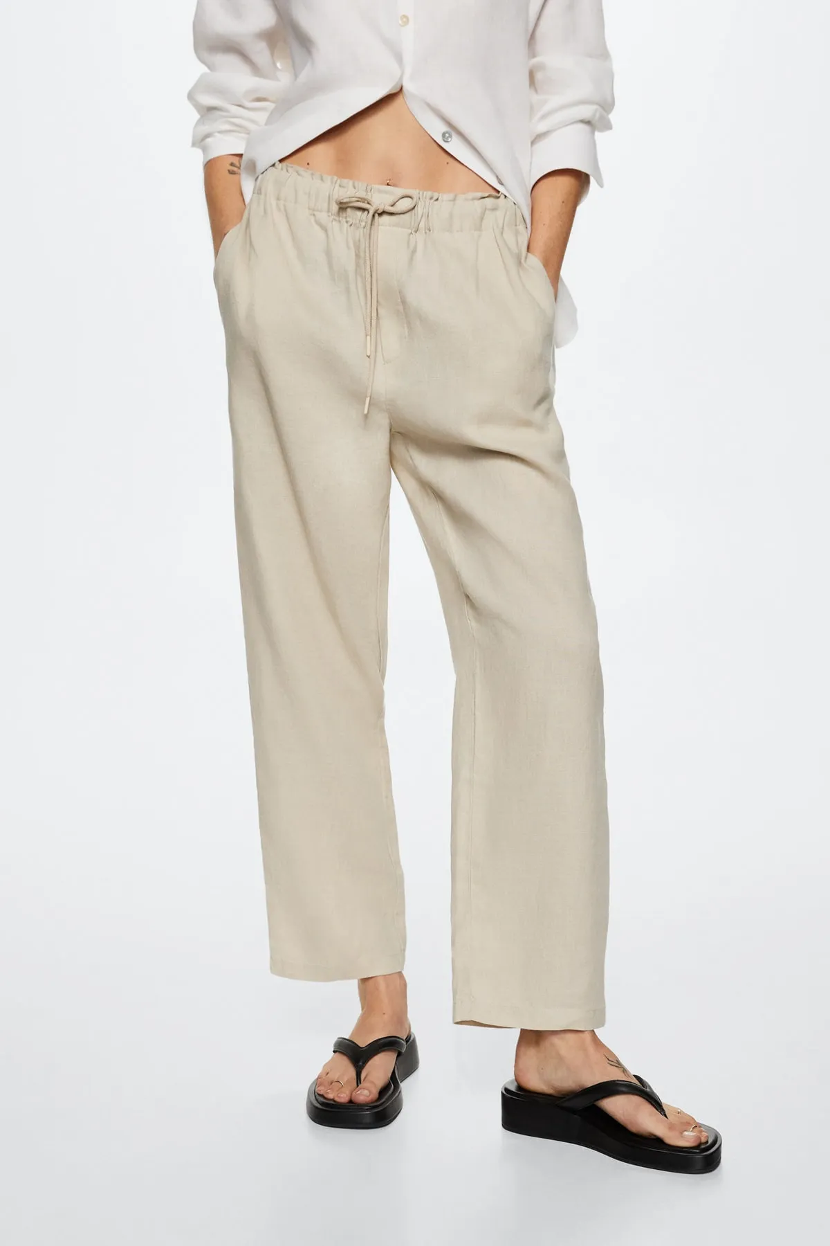 MANGO  Steinfarbene Damenhose 27067105