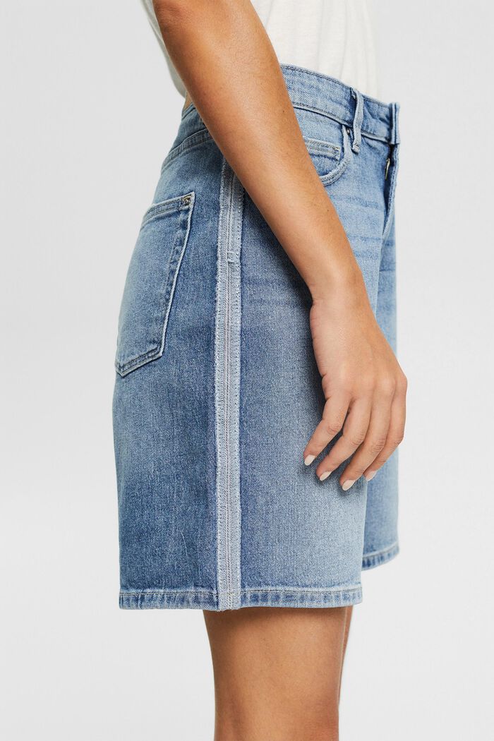 Denim-Shorts mit Inside-Out-Nähten
