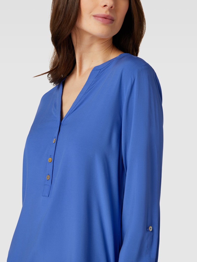 Blusenshirt mit V-Ausschnitt in royalblau