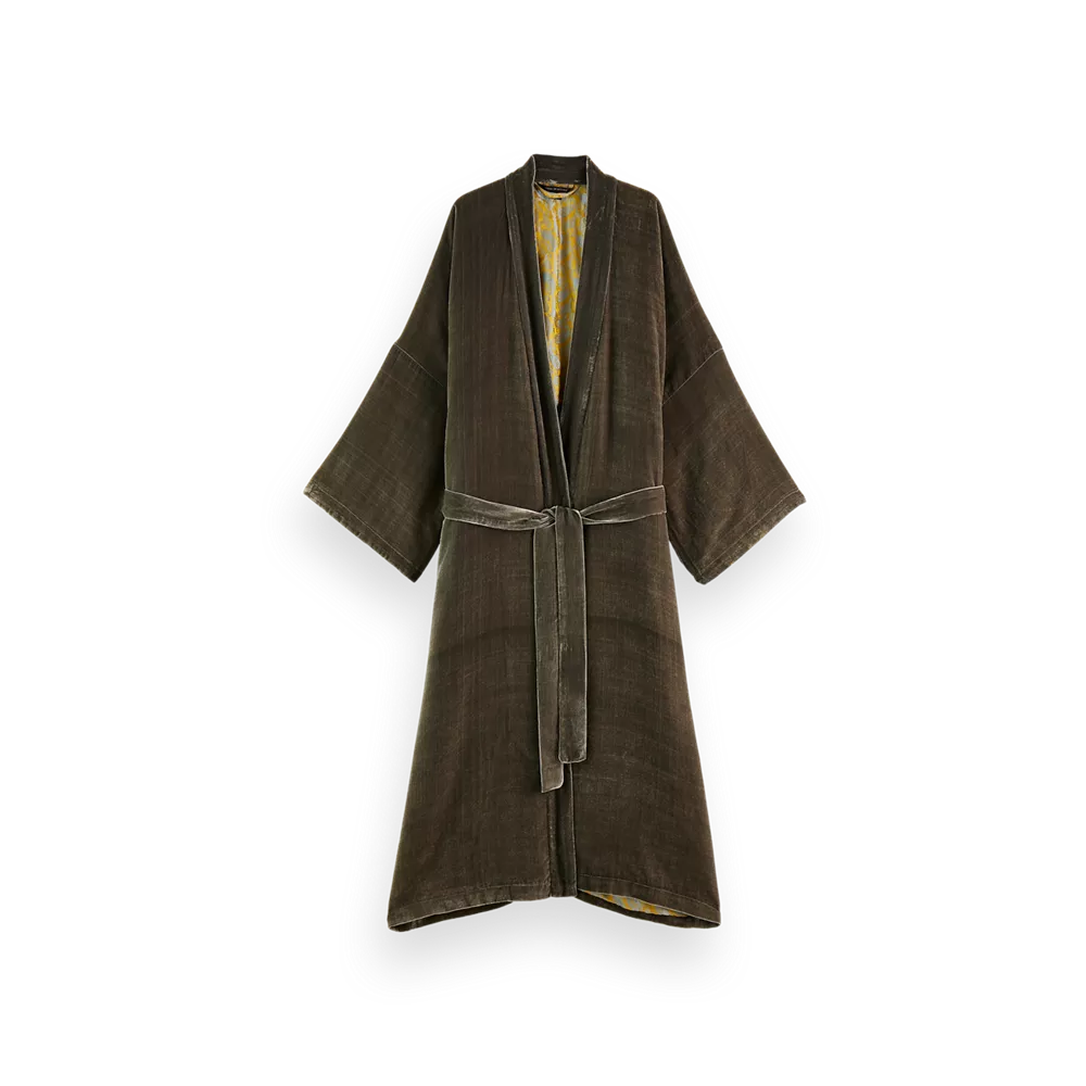 Kimono long en velours de soie et viscose de la collection House of Rituals Saigon