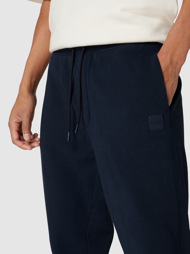 Sweatpants mit Label-Patch Modell 'Sestart' in dunkelblau