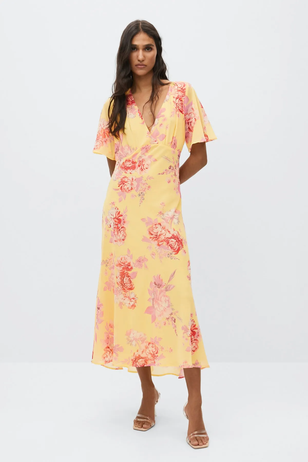 MANGO  Gelbes Damenkleid 27057131