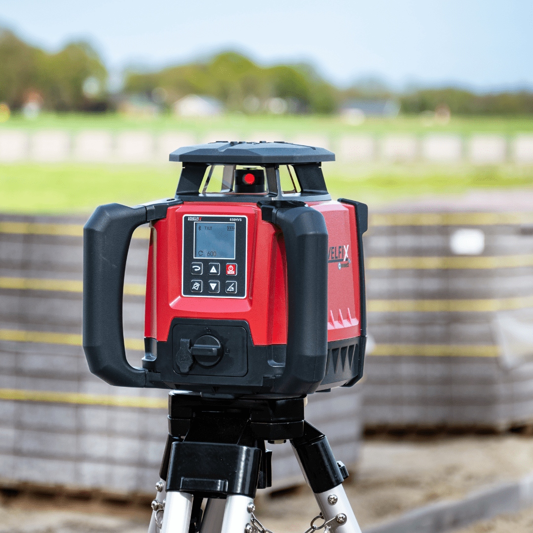 Juego de láser de construcción horizontal/vertical Levelfix 554641 650HVS rojo con trípode de 1,8 m y mira telescópica.