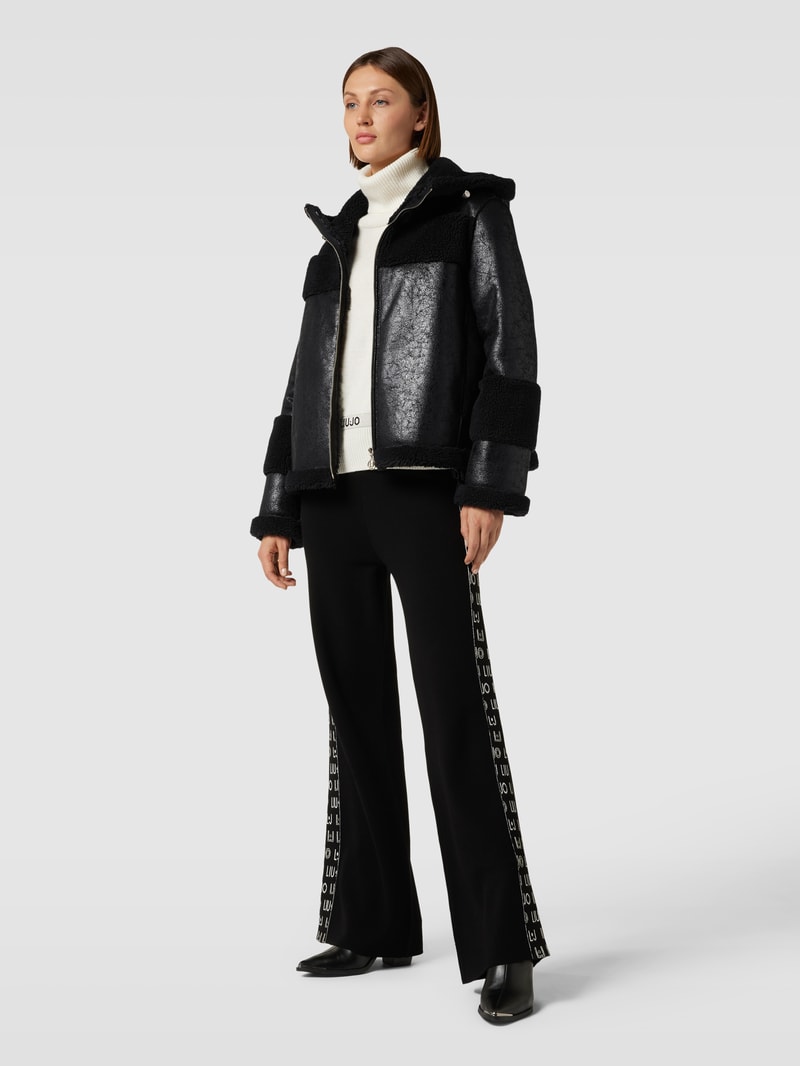 Jacke mit Label-Details in schwarz
