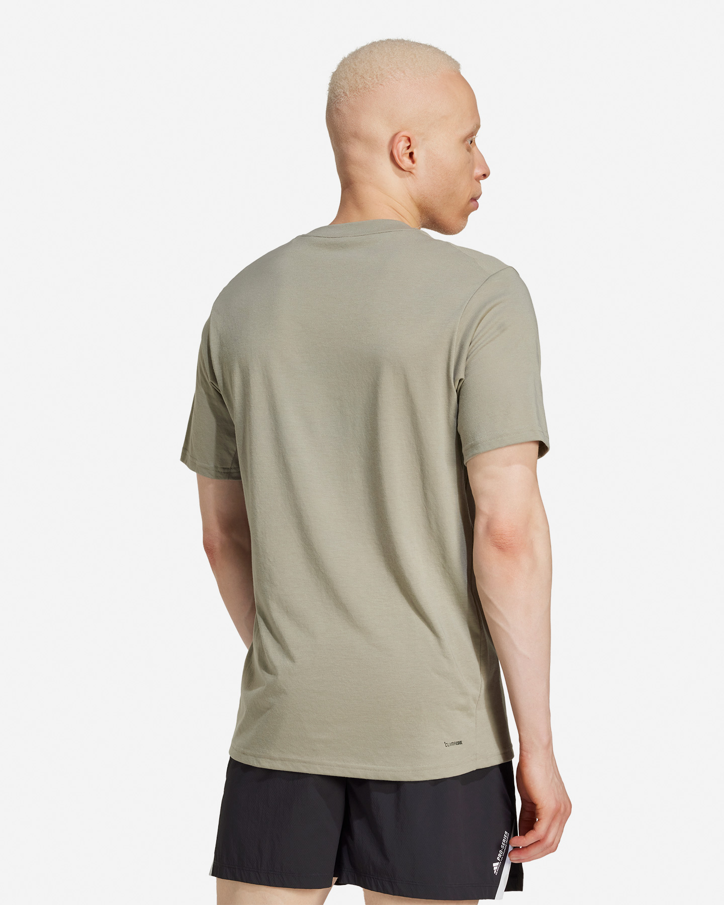 Tréningové tričko Adidas Essential Box Log M JD8230
