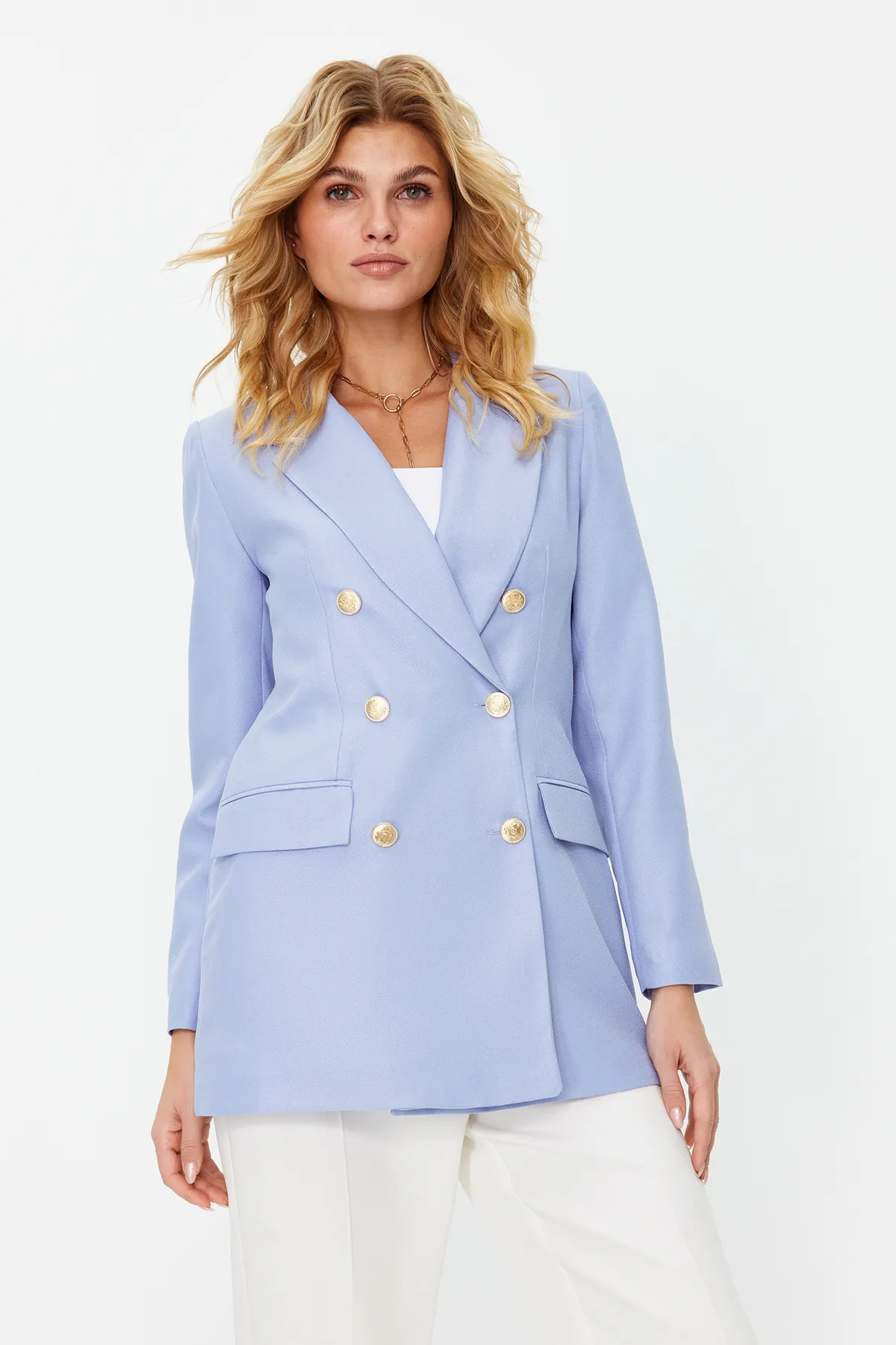 Trendyol Collection  Hellblaue, übergroße, gefütterte, zweireihige, gewebte Blazerjacke TWOSS20CE0024