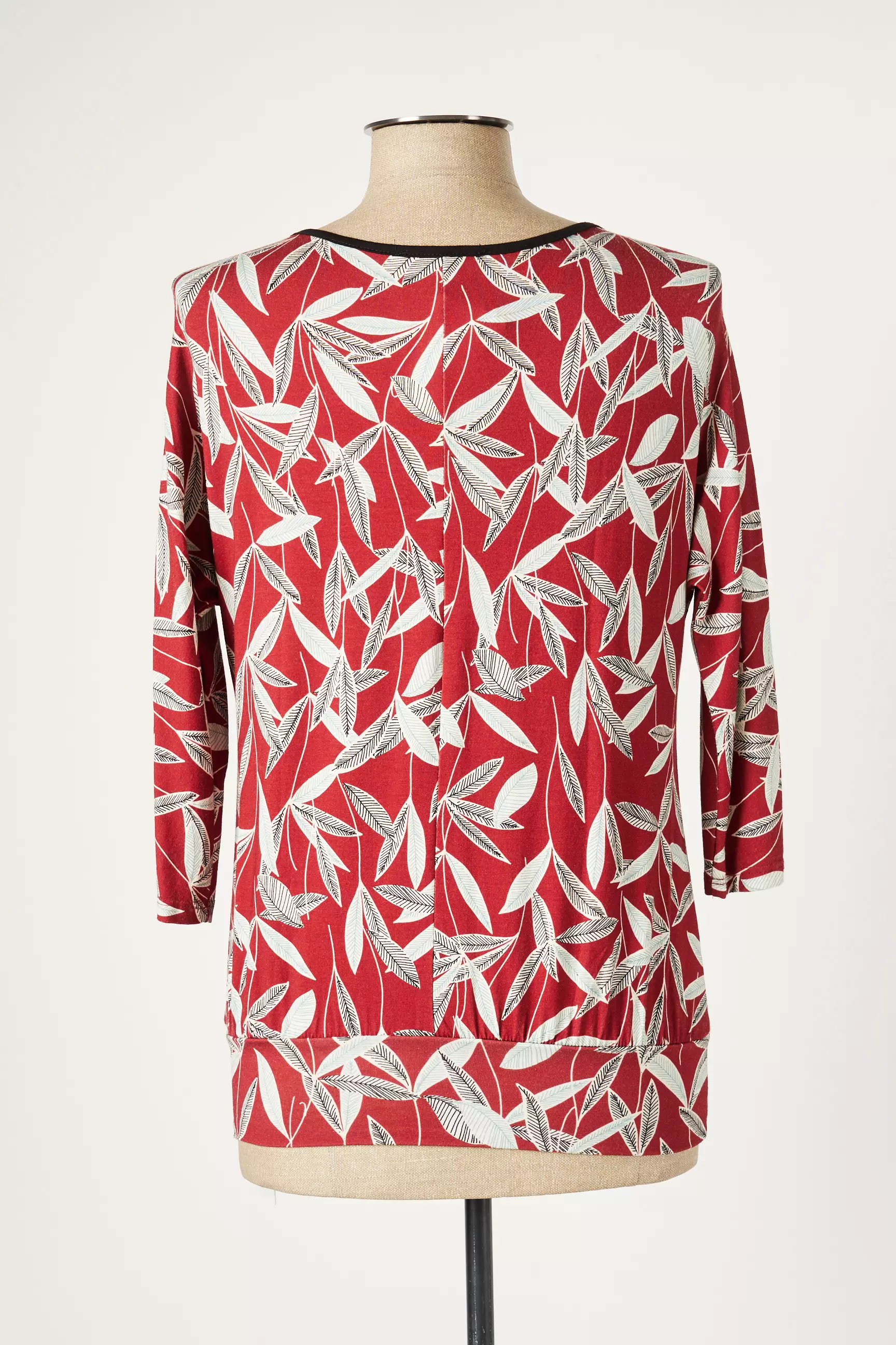 Julie Guerlande Tshirts Femme couleur rouge