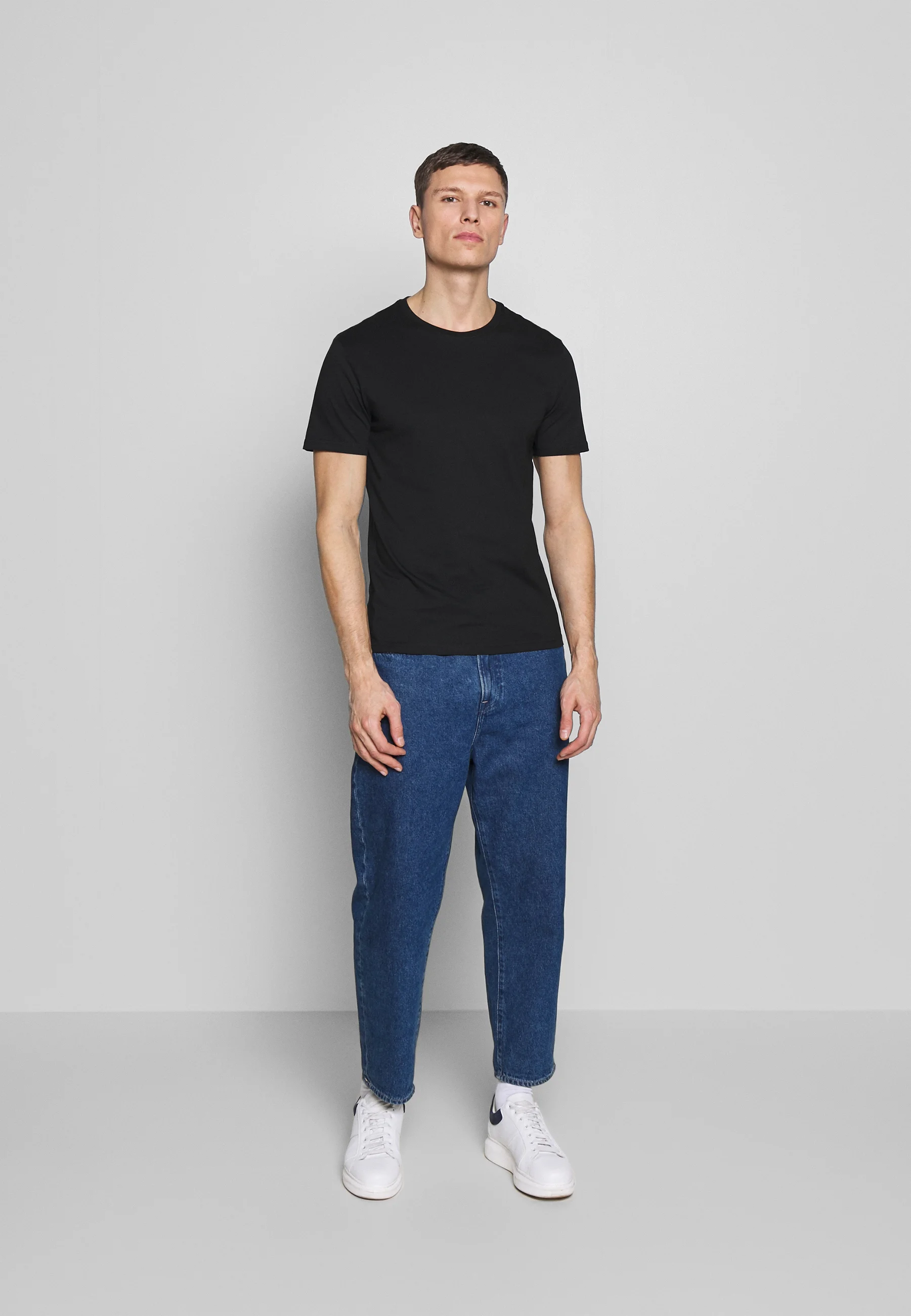 Pier One 5 PACK - Camiseta básica