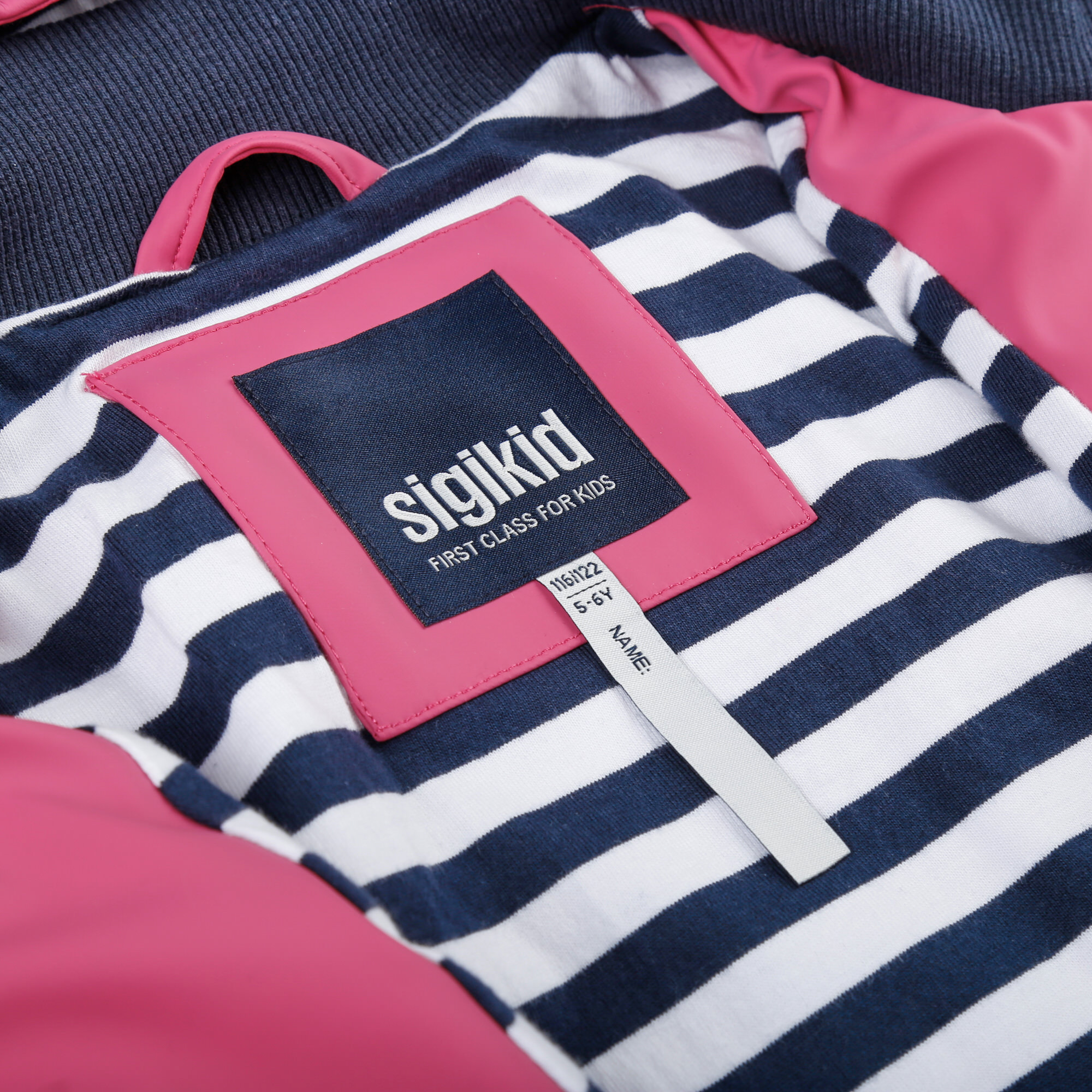 Pinkfarbene Regenjacke, mit Baumwolle gefüttert