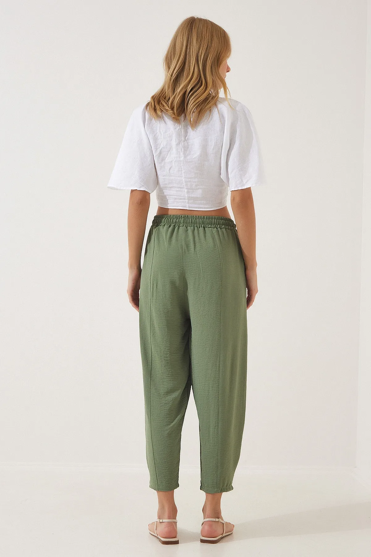 Happiness İstanbul  Khakifarbene Shalwar-Hose aus Leinen für Damen CI00036