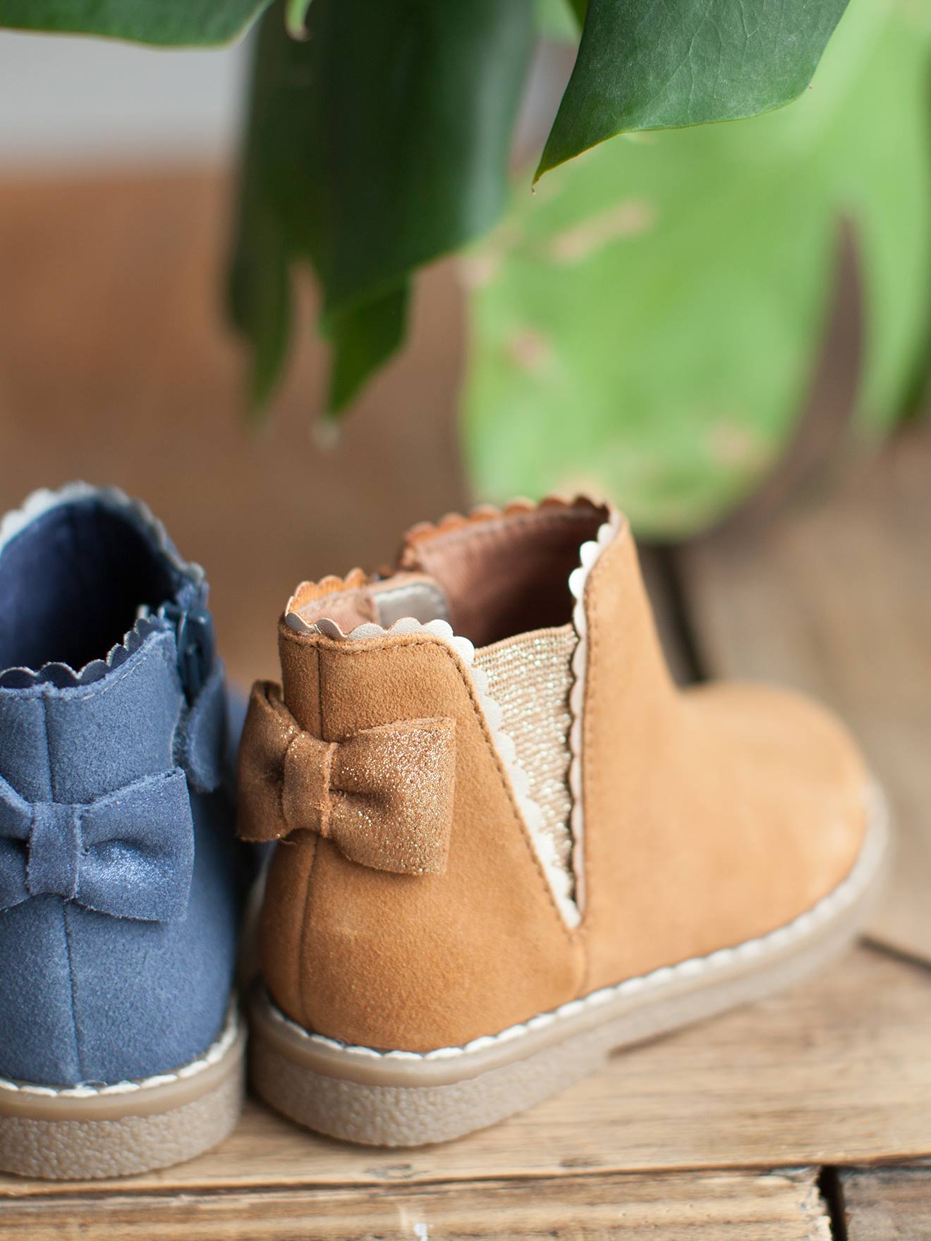 Boots cuir bébé fille élastiqués bleu marine