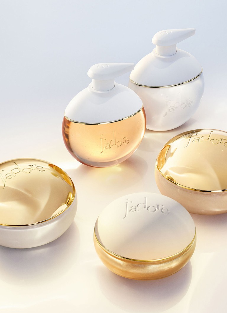 DIOR J'adore Les Adorables Shimmering Body Scrub - Scrub de corp cu parfum