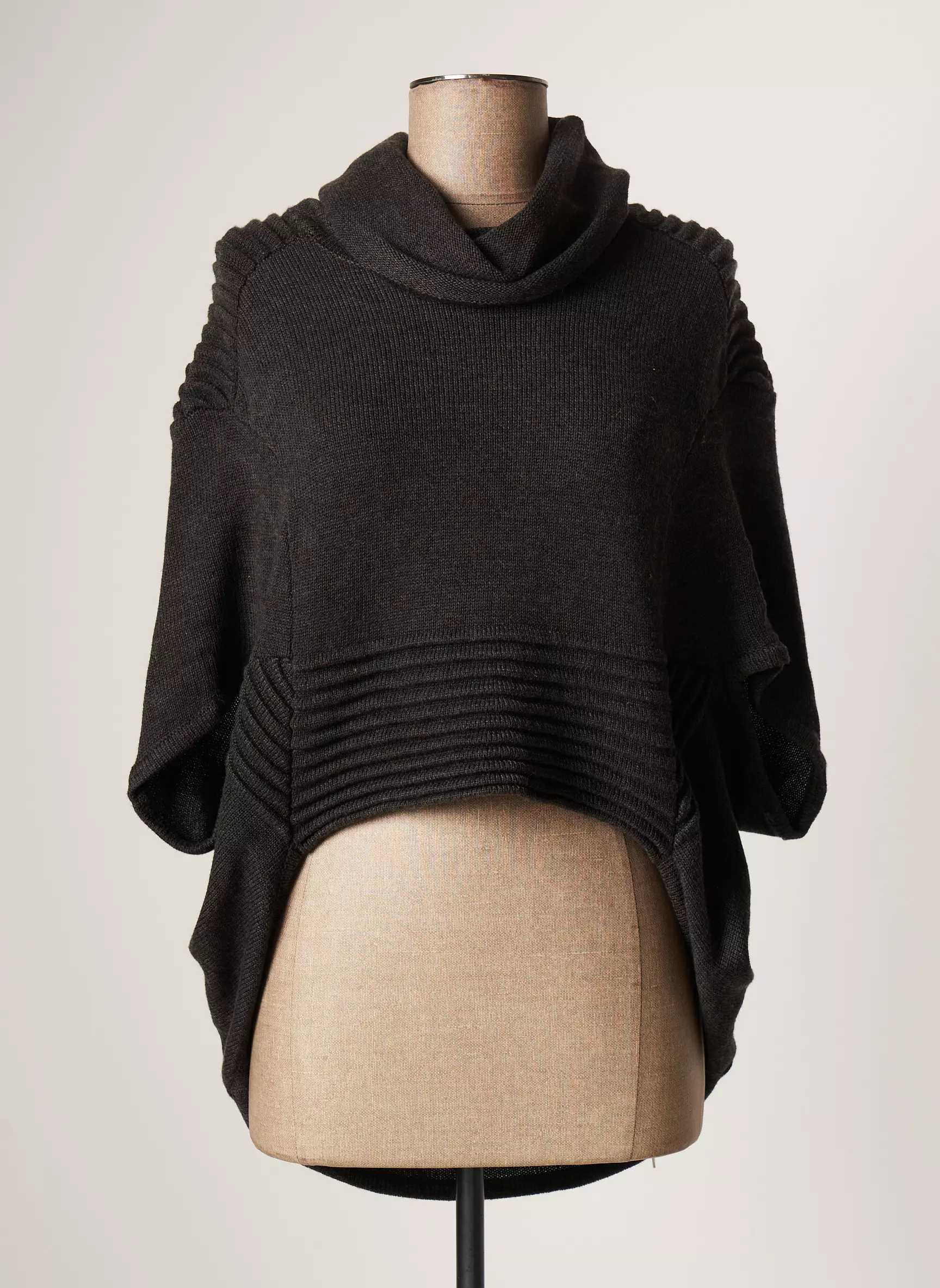 Lauren Vidal Ponchos Femme couleur gris