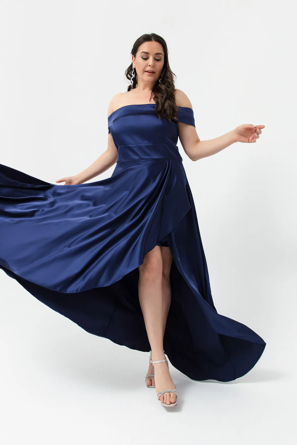 Lafaba  Marineblaues Abendkleid und Abschlusskleid aus Satin für Damen in großen Größen mit U-Boot-Ausschnitt