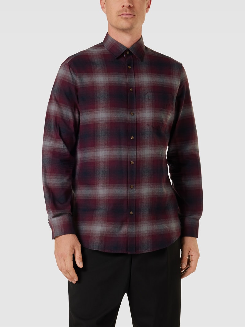 Regular Fit Freizeithemd mit Button-Down-Kragen in bordeaux rot