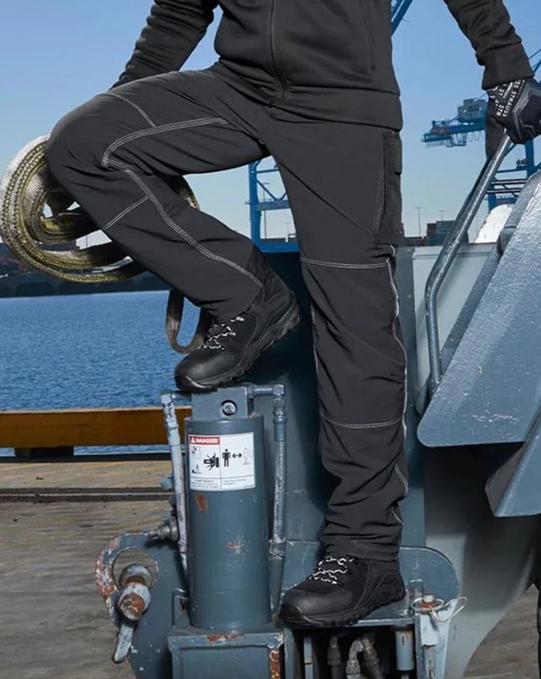 Engelbert Strauss Schnürboots Winter Herren knöchelhoch schwarz Winterboots rutschfest, warm gefüttert, wasserdicht, Gummiüberkappe