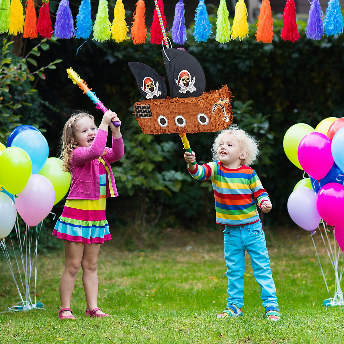 Pinata Piratenschiff