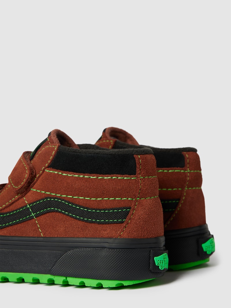 Sneaker mit Klettverschluss Modell 'SK8-MID' in cognac