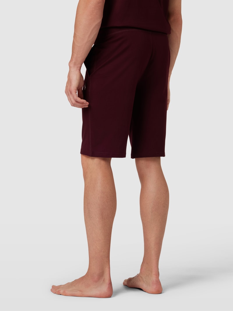 Slim Fit Sweatshorts mit Label-Stitching Modell 'LIQUID' in bordeaux rot