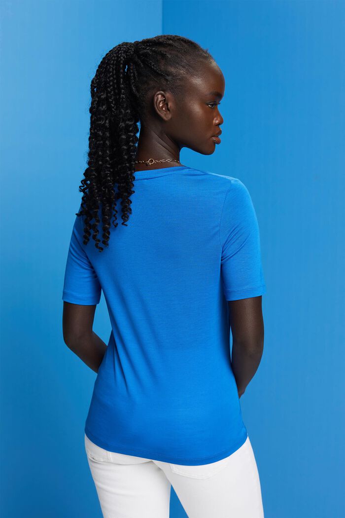 T-Shirt mit V-Ausschnitt, TENCEL™