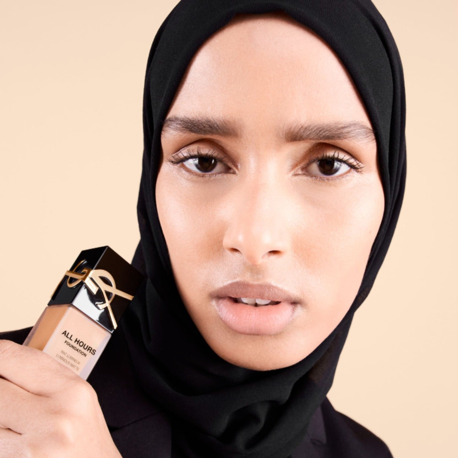 Yves Saint Laurent MATTE LUMINOUS - 24h