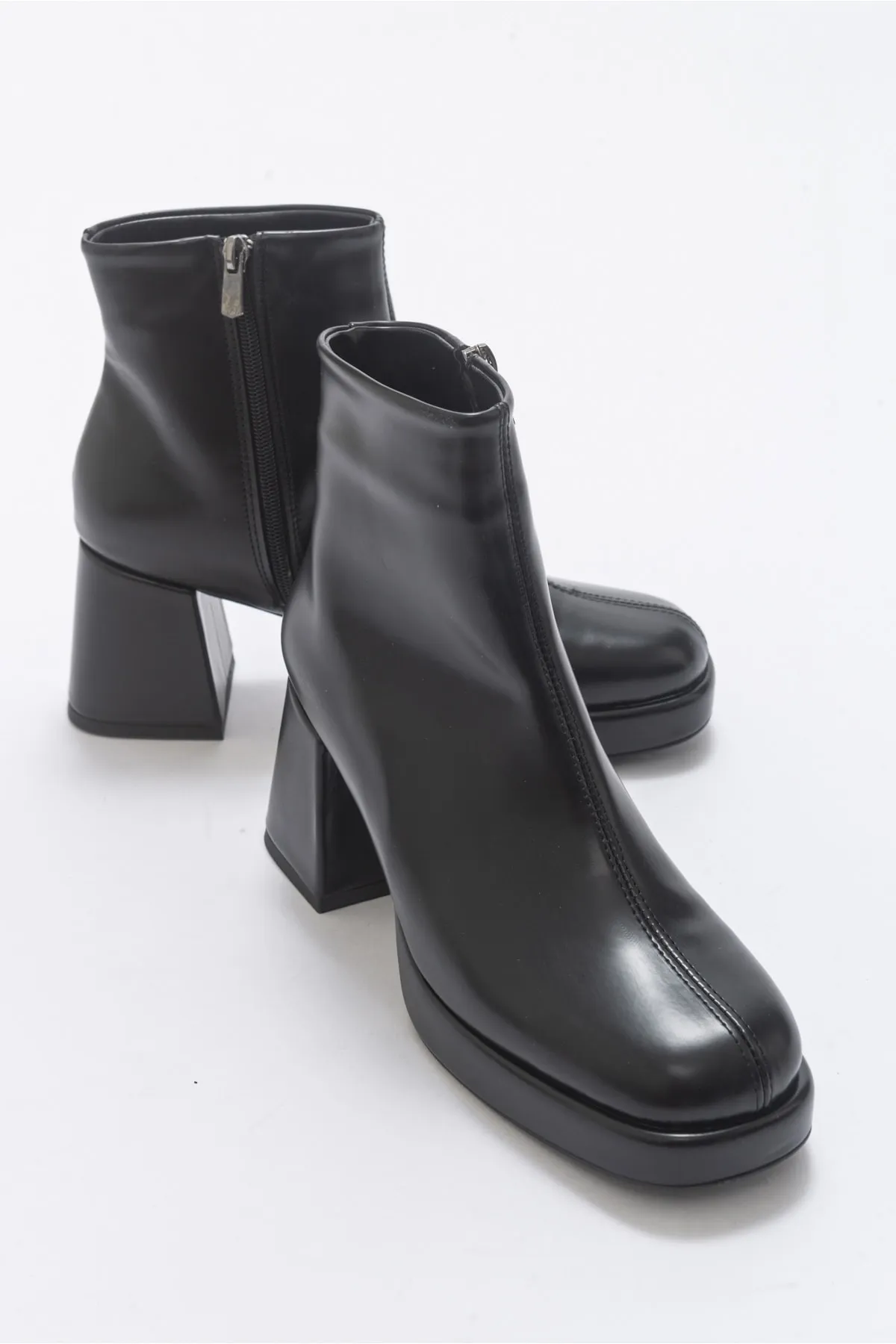 LuviShoes  Fore Black Skin Damenstiefel