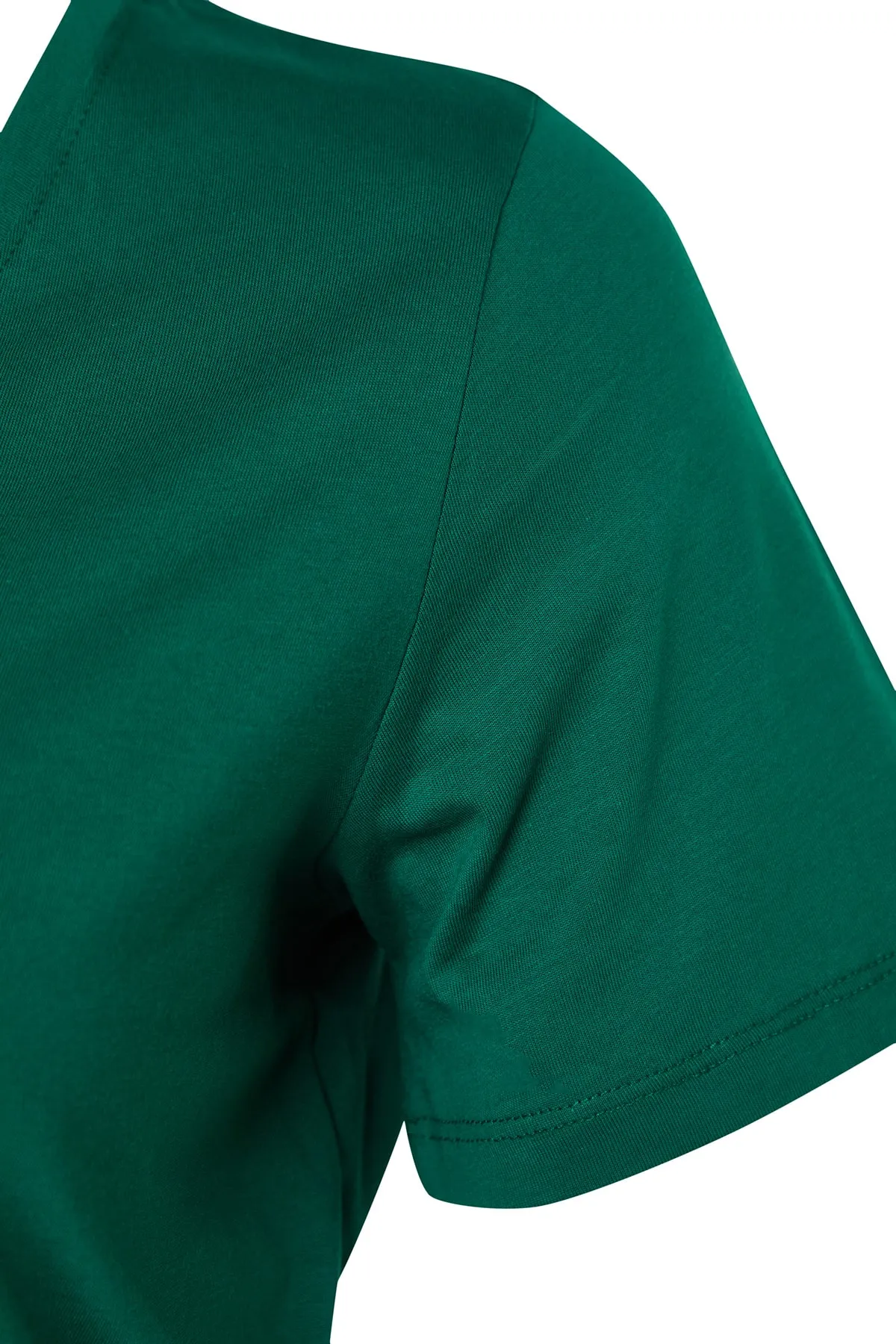 Trendyol Curve  Smaragdgrünes Basic-Strick-T-Shirt mit V-Ausschnitt TBBSS22BF0028