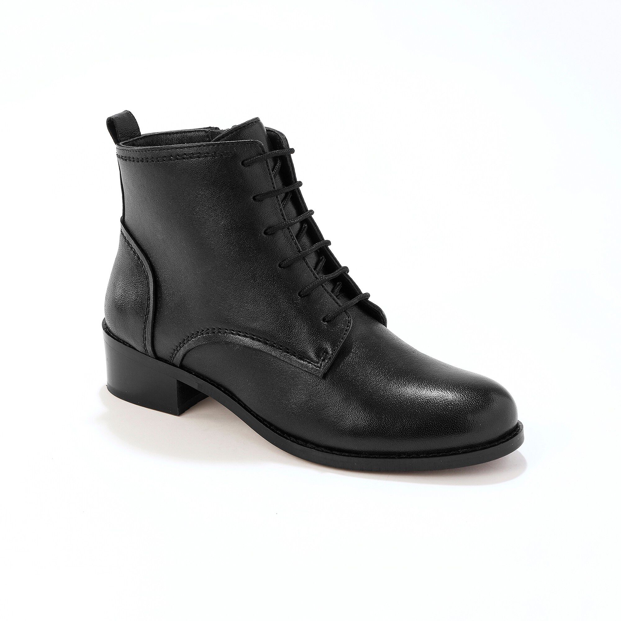 Bottines en cuir confort à lacets
